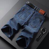 Celana Pendek Denim สไตล์คลาสสิกตรงบางสำหรับผู้ชายเสื้อผ้าผู้ชายเรียบง่ายลำลองสีทึบใหม่ฤดูร้อนยีนส์ขาสั้น28-40