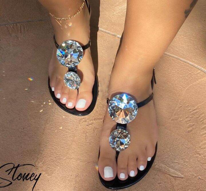 transparent-women-sandals