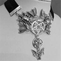 Devil Bat Inverted Pentagram Choker Down-Pointing Pentacle จี้สร้อยคอ Demon Lucifer เครื่องประดับ