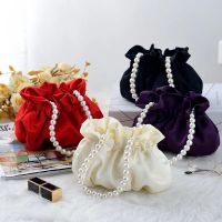 2022 New Womens Handbags Luxury Fashion Pearl Chain Party Bucket Bag Lady Day Small Clutches Purses Wedding Evening Handbag