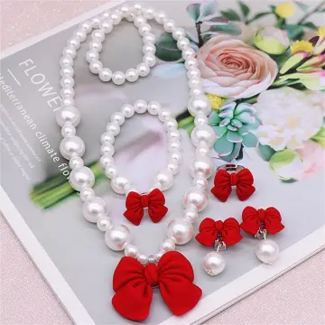 Little girl hot sale plastic jewelry