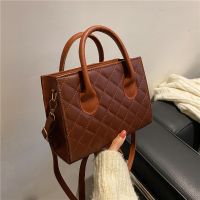 [COD] bag female ins simple texture 2021 new trendy casual fashion shoulder Messenger