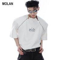 MOLAN แผ่นรองไหล่แขนสั้นสำหรับผู้ชายเสื้อยืดคอกลมบุคลิกเรียบง่ายดีไซน์โลหะเฉพาะ