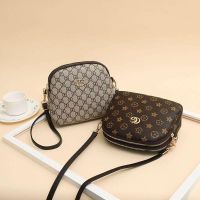 Small bag female 2019 new trendy fashion all-match printed small bag ins super fire messenger female