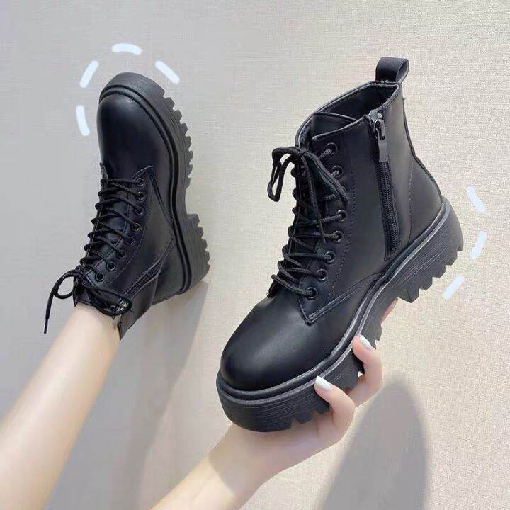 Giày Bốt Nữ Ulzzang Cao Cổ Khóa Cạnh Chất Liệu Da Cao Cấp Phong Cách Hàn  Quốc Trẻ Trung Cá Tính Dễ Phối Đồ | Lazada.Vn