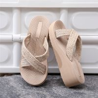 Women Wedge Heels Anti-Slip Women Slipper Summer Thick Bottom Sandals Platform Slippers Soft Fashion Shoes Non-Slip Beach Slides