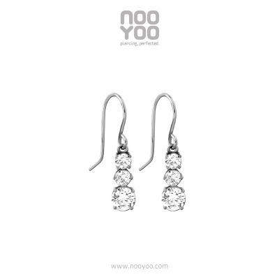 NooYoo ต่างหูสำหรับผิวแพ้ง่าย Hanging Triple Crystal Surgical Steel