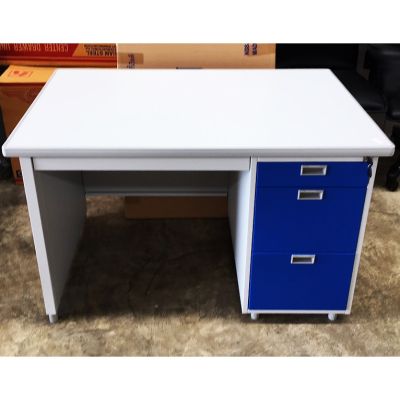 ปังปุริเย่ Lucky World โต๊ะทำงาน 1.2 เมตร รุ่น DX-40-3 (สีน้ำเงิน) (พร้อมส่ง) โต๊ะ ทำงาน โต๊ะทำงานเหล็ก โต๊ะทำงาน ขาว โต๊ะทำงาน สีดำ