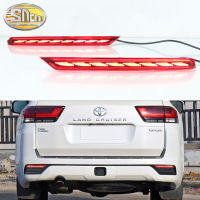 SNCN 2ชิ้น12V โคมไฟ Bemper Belakang LED สำหรับ Toyota Land Cruiser 2022 LC300ตัวชี้วัดสัญญาณเลี้ยวเบรคที่สะท้อนไฟตัดหมอกไฟท้าย