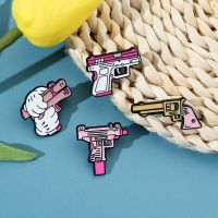 Pins Creative Cartoon Pink Pistol Brooch Girl Cute Japanese Cute Metal Small Pink Gun Revolver Badge Fashion Brooches Pins