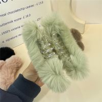 Winter Plush Hair Claw Elegant Acrylic Hairpins Faux Fur Hair Clip Barrette Crab Headwear for Women Girls Hair Accessories