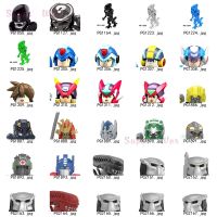 【CW】 Single Alien Movie Predator Robot models Figures Head accessories Building Blocks toys for children Series 142