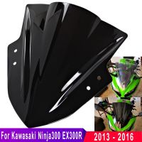 Motorcycle สำหรับ Kawasaki Ninja 300 EX300 EX 300R 2013 2014 2015 2016กระจกหน้ารถสีดำกระจกบังลมหน้าฟองน้ำสองชั้นรถจักรยานยนต์กระจกหน้ารถใส