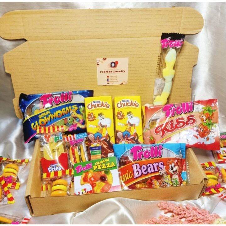 Trolli gummy treats in a box (gummy bear gummy worms trolli gecko