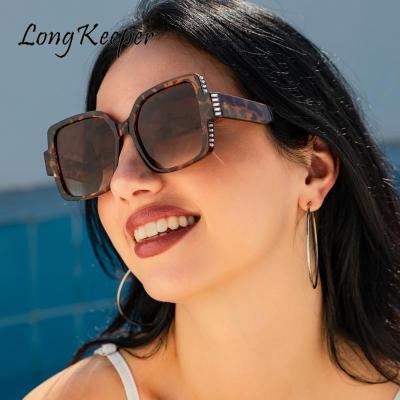 LongKeeper Vintage Oversized Big Frame Square Sunglasses Women Classic Luxury Brand Designer Trend ins Travel Sun Glasses UV400