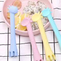 LetS Make Silicone Spoon Giraffe Bpa Free 1Pc Feeder Fork Two In One Safety Tableware Infant Learning Spoons Teether Utensil Bowl Fork Spoon Sets