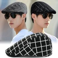 original High-end Hats for men in spring and autumn sun protection peaked caps Korean style berets for young and middle-aged men and women casual and versatile British progressive hats