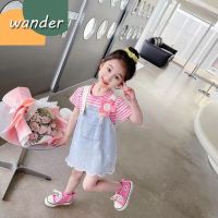 WANDER ชุดเด็กผู้หญิง ชุดเช็ตเด็กผญ ดีไซน์ลายทางแฟชั่นเกาหลี เสื้อยืดผ้าฝ้ายสำหรับเด็กผู้หญิง + กระโปรงเอี๊ยมยีนส์23826