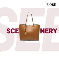 Fiore กระเป๋าสะพาย Tote กระเป๋าสะพายไหล่คาดลำตัวสไตล์คลาสสิกเข้ากับทุกชุด Tote Boton Pocket F8111 Brown Handbag 1-2 delivered