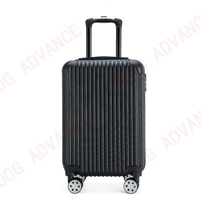กระเป๋าเดินทางสีดำ 20 นิ้ว 8 ล้อคู่ 360 ํ POLYCARBONATE รุ่น GTC02-20