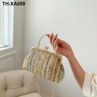┇ The new spring/summer 2023 fashion hand chain of bill lading shoulder inclined bag