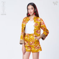 Woman SD Satin Cropped Jacket เสื้อแจ็คเก็ตสั้นสไตล์โมเดิร์นไชนีส ผ้าพิมพ์ลายตรุษจีน เนื้อผ้านุ่มใส่สบายด้วยเนื้อผ้า cotton 100%