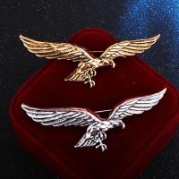 Retro Domineering Animal Flying Eagle Brooch Pin Men Suit Shirt Accessories Casual Jewelry Gift