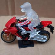 Xe mô hình Tomica - Xe đua moto 2 bánh màu đỏ có người và đế