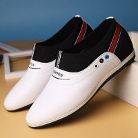 Spring and Autumn Mens Youth Fashion Shoes Versatile Sports and Casual Shoes with Elevated Inner Leather Shoes for Men