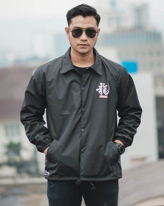 jaket parasut olahraga pria