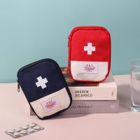 Mini Portable Medicine Bag First Aid Kit Medical Emergency Kits Organizer Travel Outdoor Household Medicine Pill Storage Bag