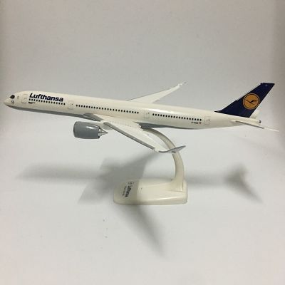 A350เครื่องบินโดยสาร Lufthansa ขนาด33ซม. เครื่องบินจำลองเครื่องบินจำลองเครื่องบินจำลองโมเดลเครื่องบินประกอบพลาสติก1:250เครื่องบินของขวัญเครื่องบินของเล่น