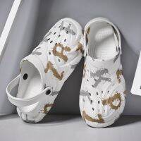 Summer Outdoor Mens Slippers Alphabet Graffiti Non-Slip Slides Bathroom Flip Flops Beach Sandals Thick Platform Flat Shoes 2023