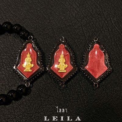 Leila Amulets ท้าวเวสสุวรรณ รุ่นรับขวัญศิษย์ เนื้อผงจูซา (พร้อมกำไลหินฟรีตามรูป)