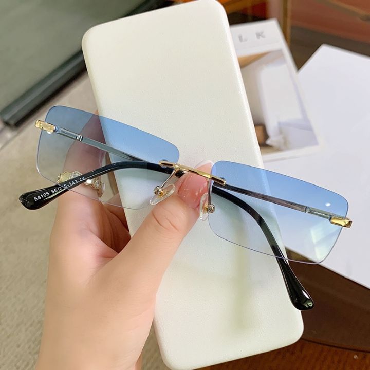 แว่นตากันแดดแว่นตากันแดดทรงเหลี่ยมแบบวินเทจขนาดเล็กใหม่แว่นตากันแดดไร้ขอบของผู้หญิงแว่นตา-uv400โลหะหรูหรา