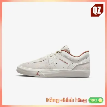 Men's Jordan White Shoes. Nike IN