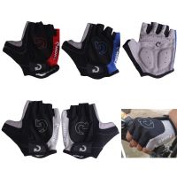 （AT）1คู่ถุงมือขี่จักรยานครึ่งนิ้ว Anti Slip Anti Sweat GelRiding Gloves Anti Shock MTB RoadBikeGloves