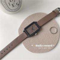 Retro literary watch womens ins college style junior high school students niche design square small watch forest temperament