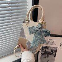 New Style Popular Printed Ladies Shoulder Bag Trendy Korean Version Temperament Portable Tote Texture Niche Cross-Body Small Square 【AUG】