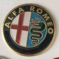 Alfa Romeo 40มม. 74มม. ด้านหน้าตราสัญลักษณ์พวงมาลัยป้ายโลโก้ Mito 159 147 Guilietta