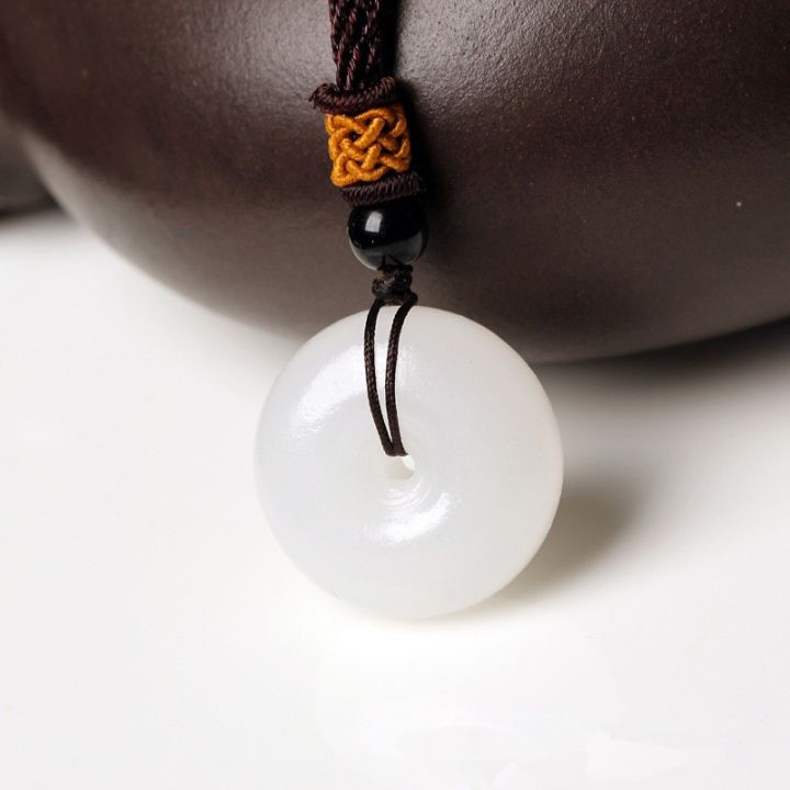 jade-kunlun-jade-peace-buckle-pendant