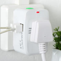 2Pcs ใหม่ Universal International Plug Adapter 2พอร์ต USB World Travel AC Power Charger Adapter AU US UK EU Converter Plug