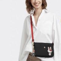 Kipling X Hello Kitty กระเป๋าลายข้อต่อกระเป๋าหิ้วกระเป๋าแบบหนีบแขน RIRI