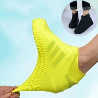 Reusable Rain Shoe Covers Silicone Waterproof Rain Shoes Cover Unisex Non-Slip Silicone Rain Boot Overshoes Outdoor Shoe Cover Rain Boots