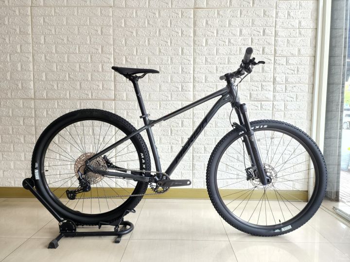 [ผ่อน 0%] จักรยานเสือภูเขา MERIDA BIGNINE 400 2023 สี DARK SILVER (BLACK)