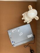 Laptop 2 trong 1 Fujitsu Q616 Màn Hình Cảm Ứng 11.6 Inch 4GB RAM 128GB SSD