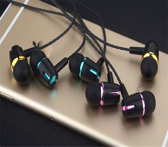 babelmarket-in-ear-headphones-หูฟังแบบสอดหู-รุ่นใหม่-สีดำและสีทอง