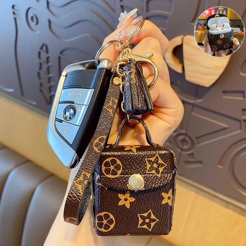 Luxury Fashion Dog keychain Car Keychain Bag charms Women