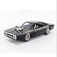 ม้าโมเดลรถยนต์ที่ชาร์จ Dodge 1:24 Fast And Furious 1970ของเล่นโมเดลรถกล้ามเนื้อสำหรับสะสมของขวัญสำหรับเด็ก