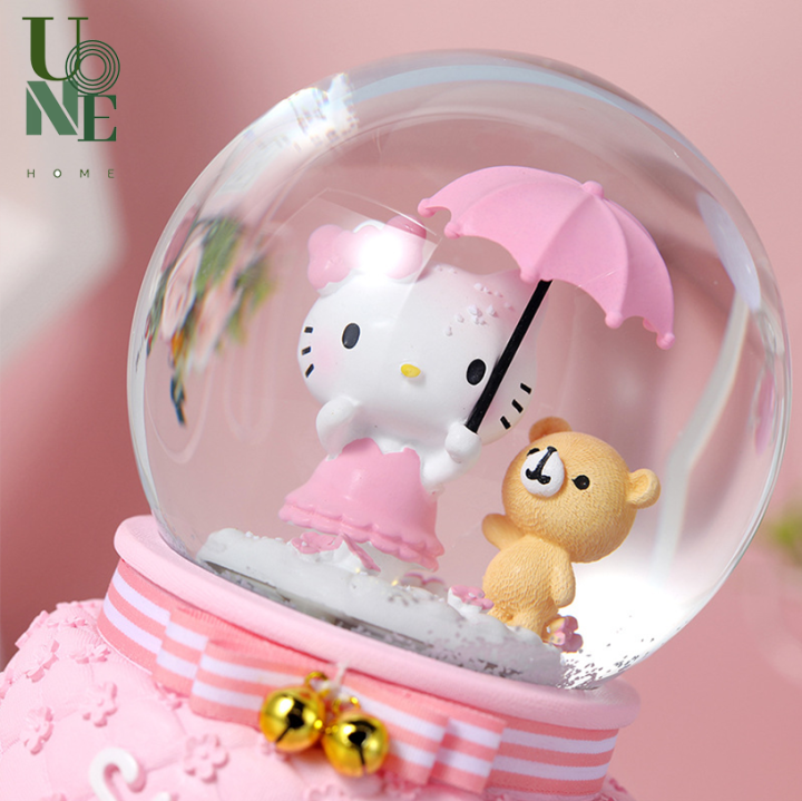 uonehome-พร้อมส่ง-h118-กล่องดนตรีลูกแก้วคิตตี้-เกล็ดกิมะลอยได้-เรืองแสง-ของขวัญวันเกิด-มีบริการรับห่อของขวัญ-การ์ดแถม